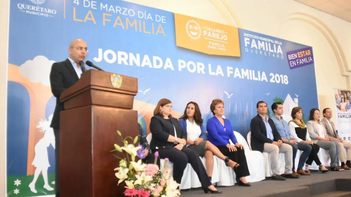 8a7d9810-d293-4869-a802-4a85b50cb725