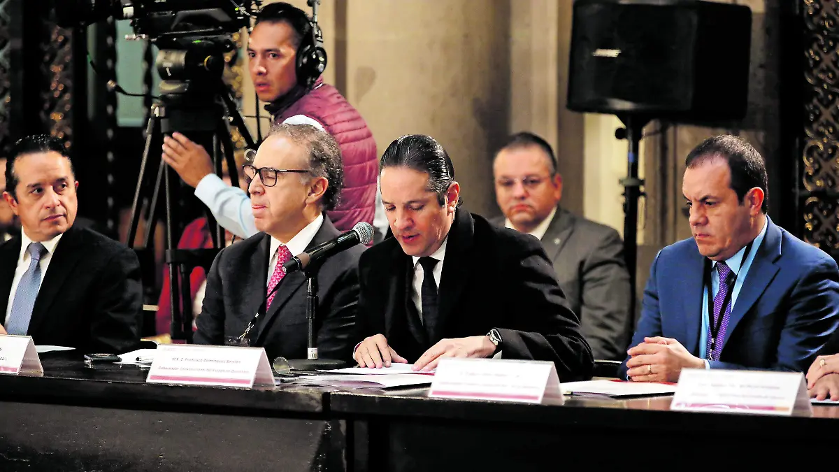 71_273_29028_1705636760_18_12_SESION_ORDINARIA_CONSEJO_NACIONAL_SEGURIDAD_PUBLICA (12)_CMYK