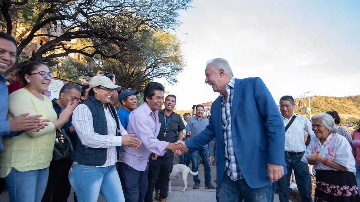 PARA ESTE