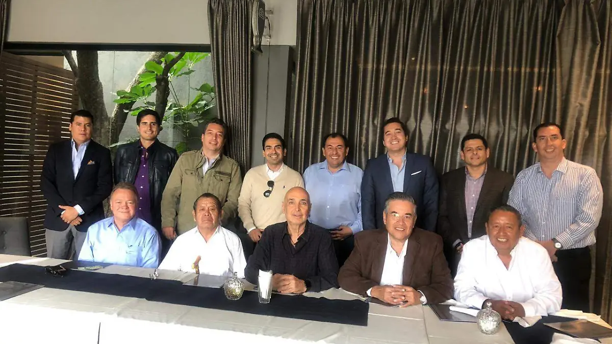 INDUSTRIA DE LA RADIO