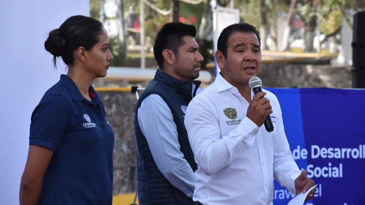 Dos delegaciones