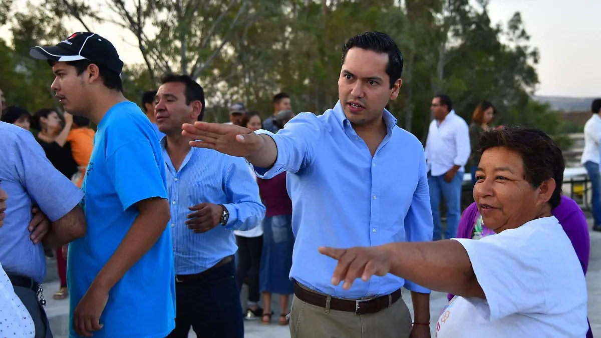 EN BENEFICIO