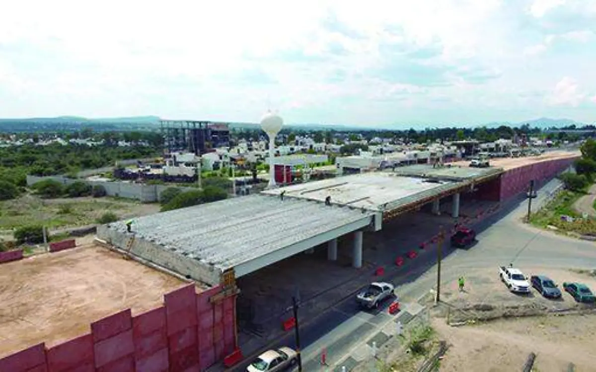 OBRAS EN EL