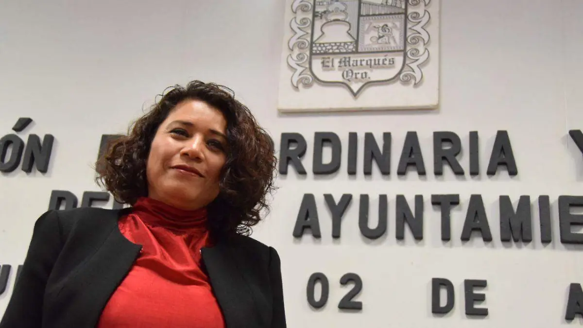 42038705-e7c3-4633-aaa9-e14a3a88eaea