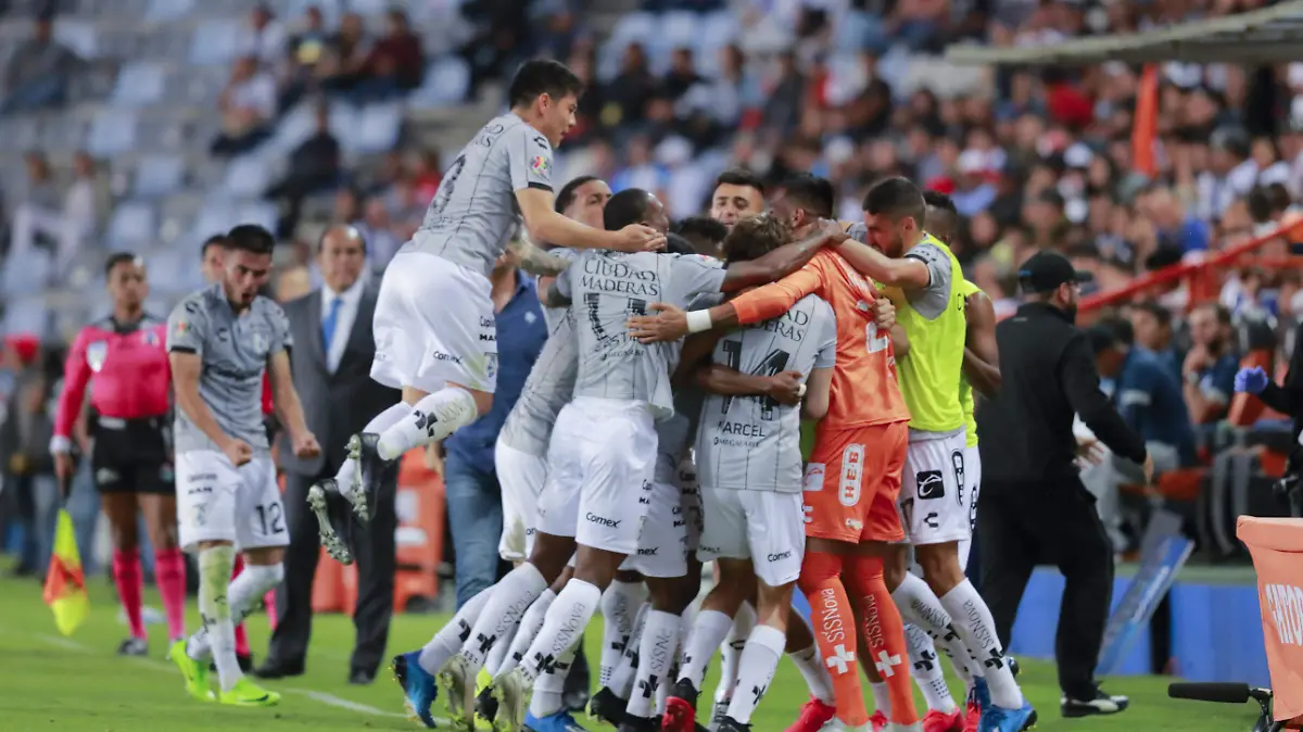 GALLOS