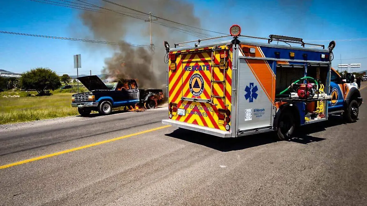 Incendio camioneta
