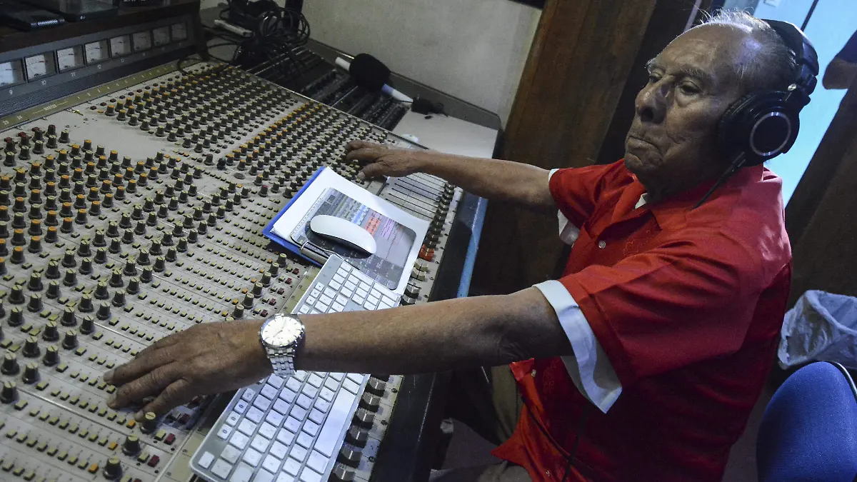 MARGARITO ESTRADA_DONNA OLVIEROS_7