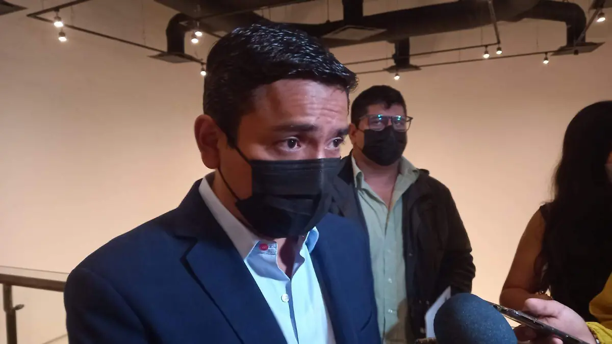 PEDRO ESCOBEDO