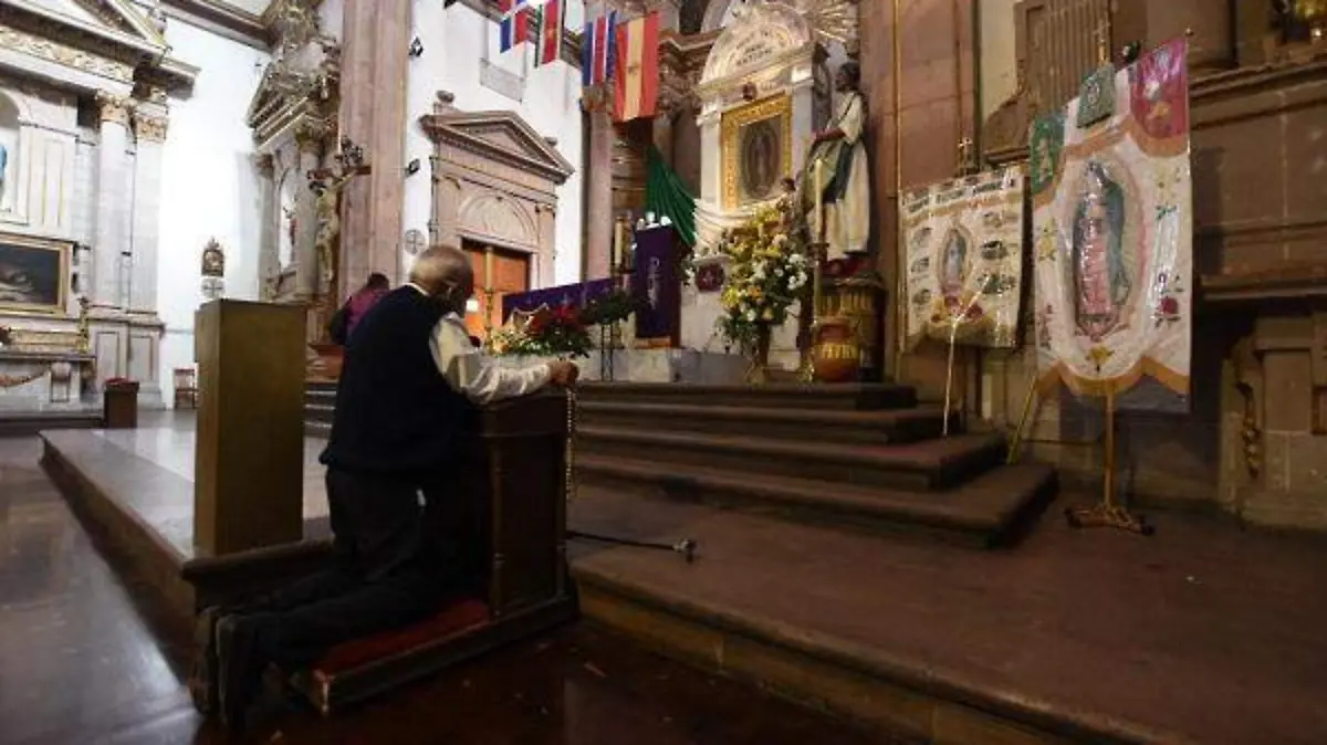 RECONOCE IGLESIA QUE FIELES