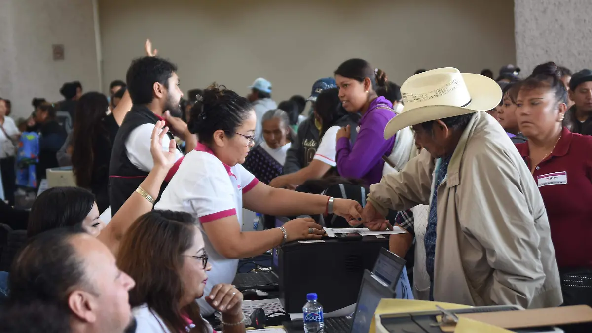 Reprogramaran asamblea