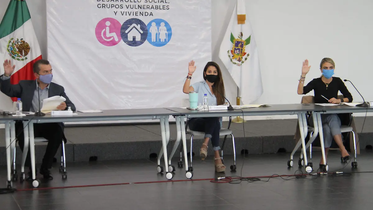 LEGISLADORES