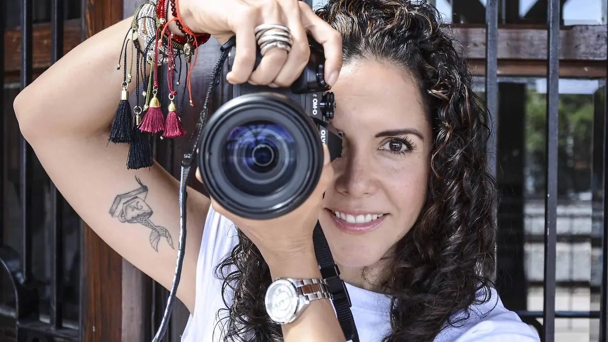 PRINCIPAL GABRIELA OLMEDO_DONNA OLIVEROS_12