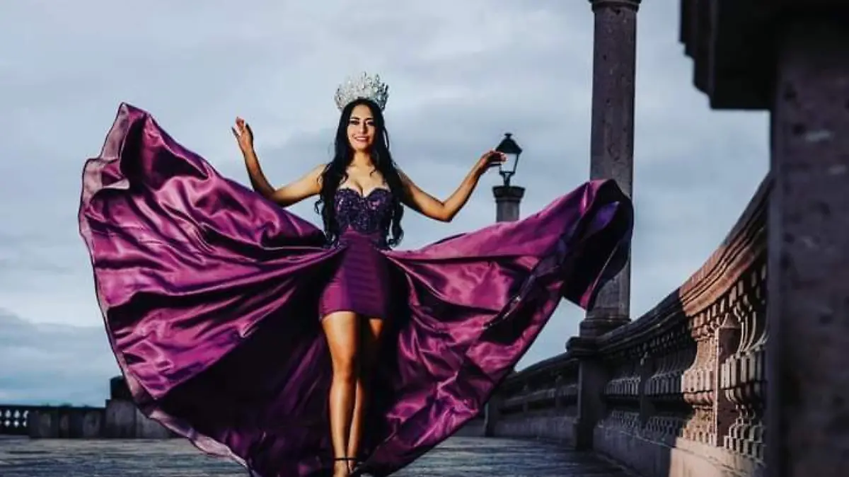 Tonos tintos destacados en esta temporada para una reina de belleza