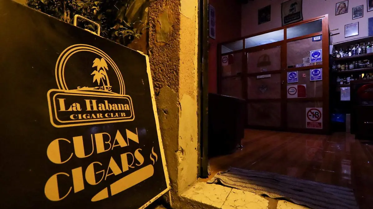 230117_TABAQUERIA LA HABANA_IS-4