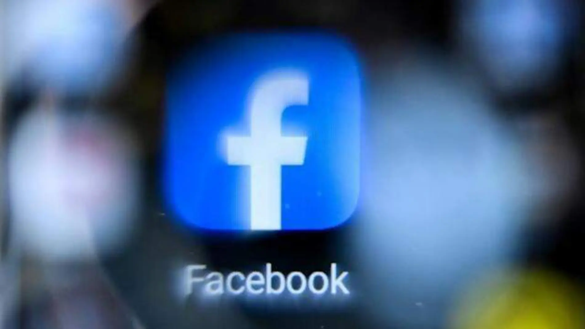 Facebool-AFP