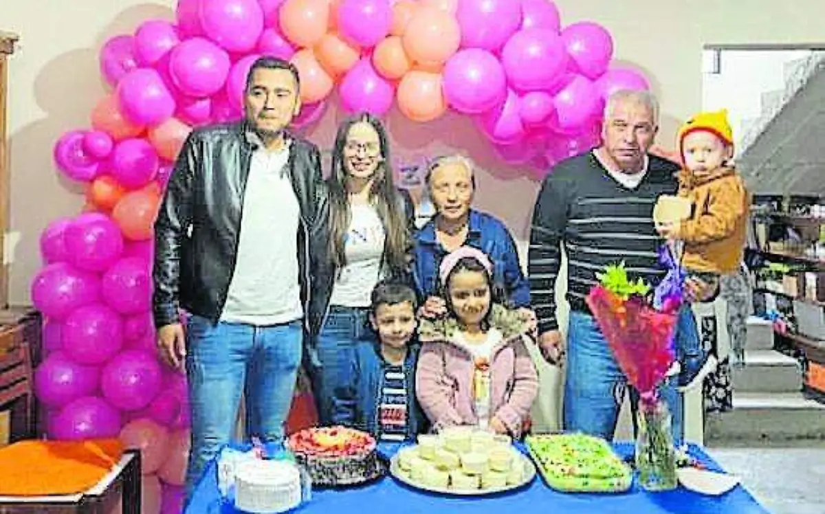 cumpleSoniia (2)_CMYK