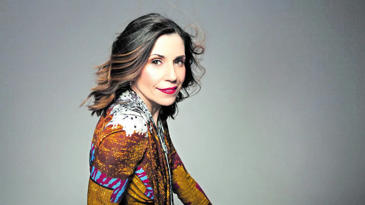 LUCY VALERIA PAREDES (2)_CMYK