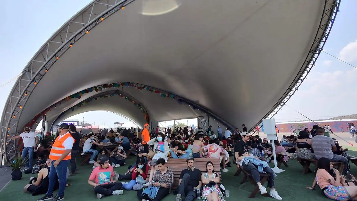 e7294004-affb-4fa5-975b-dad798bc433b