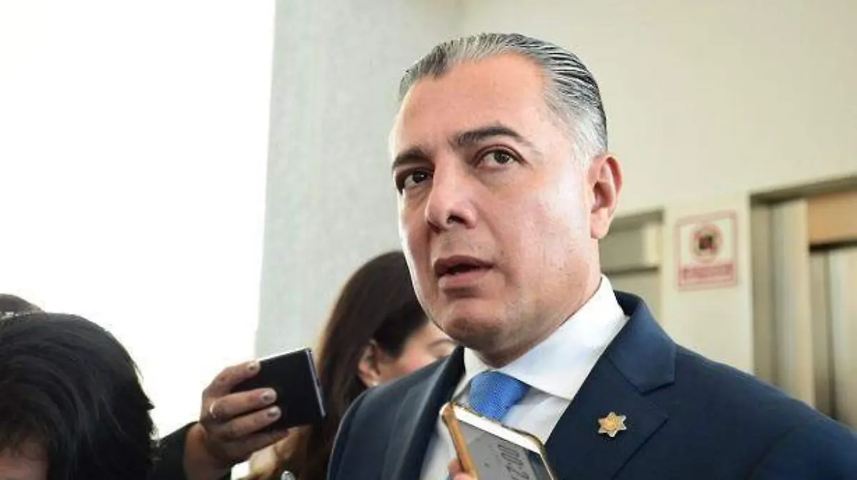 JUAN LUIS FERRUSCA