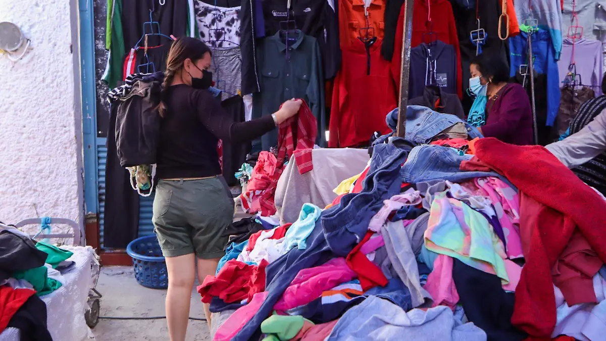 221015_ROPA USADA, TIANGUIS_ IS -13