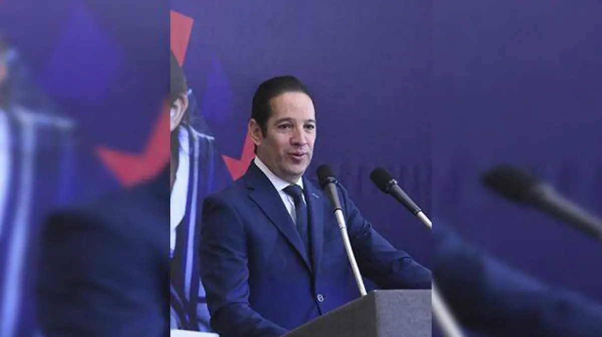 ESTA A DISPOSICION