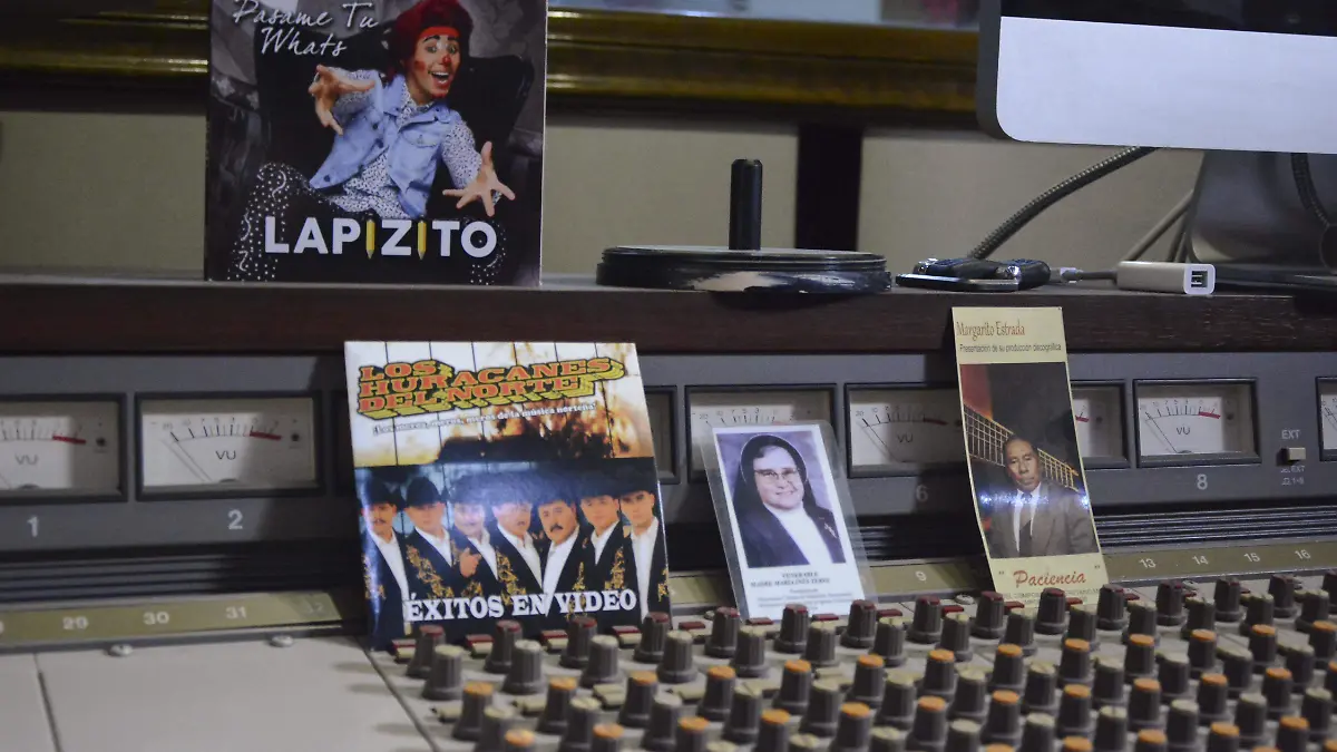 MARGARITO ESTRADA_DONNA OLVIEROS_11