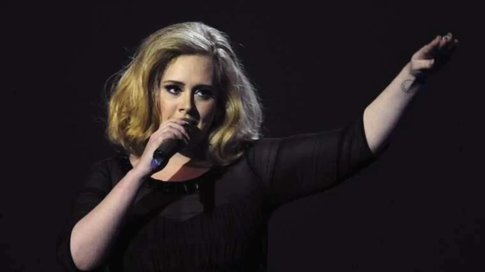 Adele-AFP