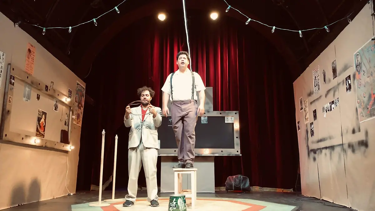 3. 'Quienes están a tu lado'- Repente Teatro de la Ciudad de México