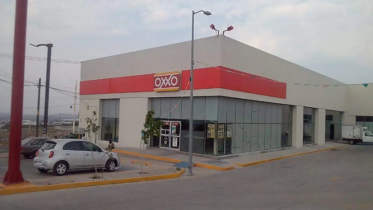 05 ABRIL. La tienda
