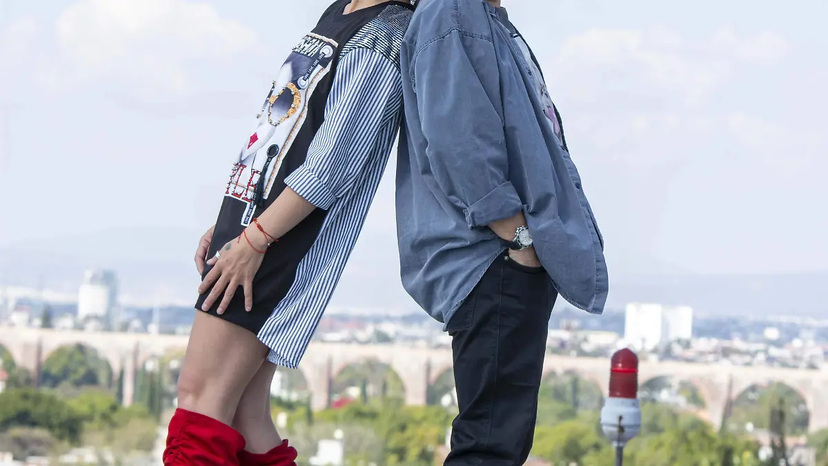 Alexa y Tino 201202_TINO_PARCHIS_HA_10