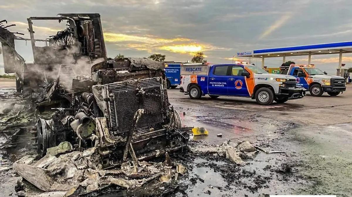 tráiler se incendia