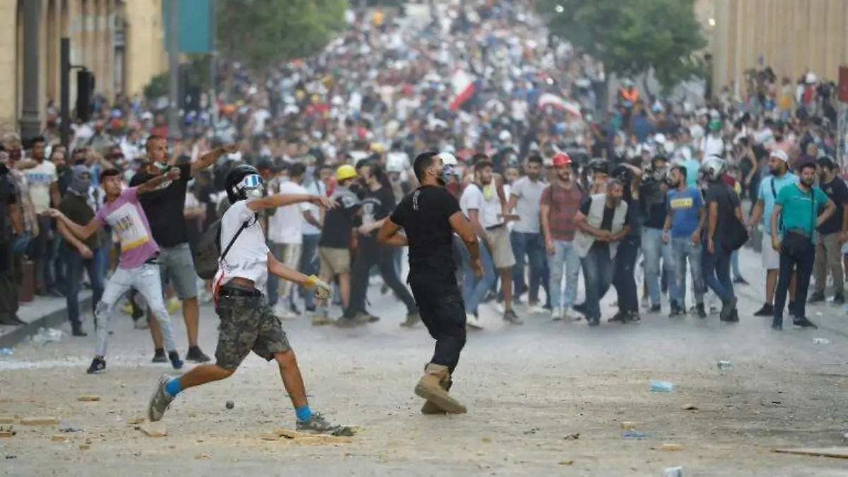 Protestas líbano explosión-AFP