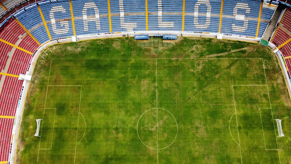 230712_Estadio Corregidora cancha mal estado_GT_15