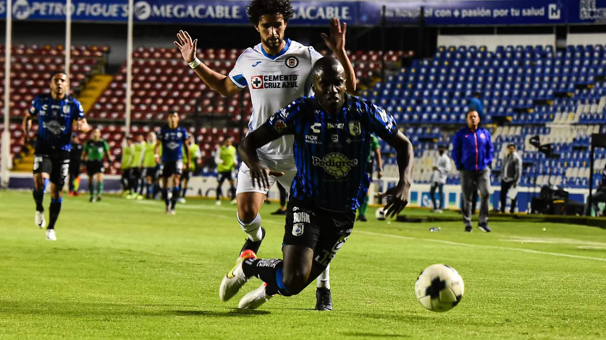 220421_1ER TIEMPO GALLOS VS CRUZ AZUL_MM (7)