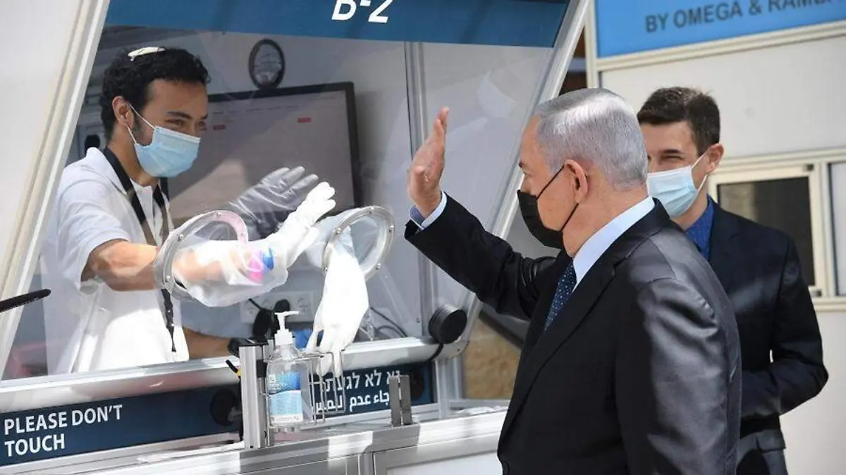 Benjamín-Netanyahu-en-el-Aeropuerto-Ben-Gurión-Foto-Haim-Zach-GPO