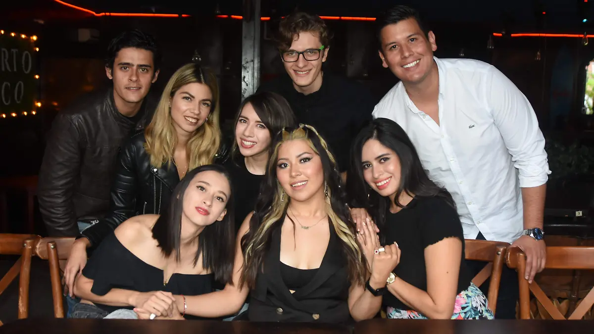 cumple Zury 7
