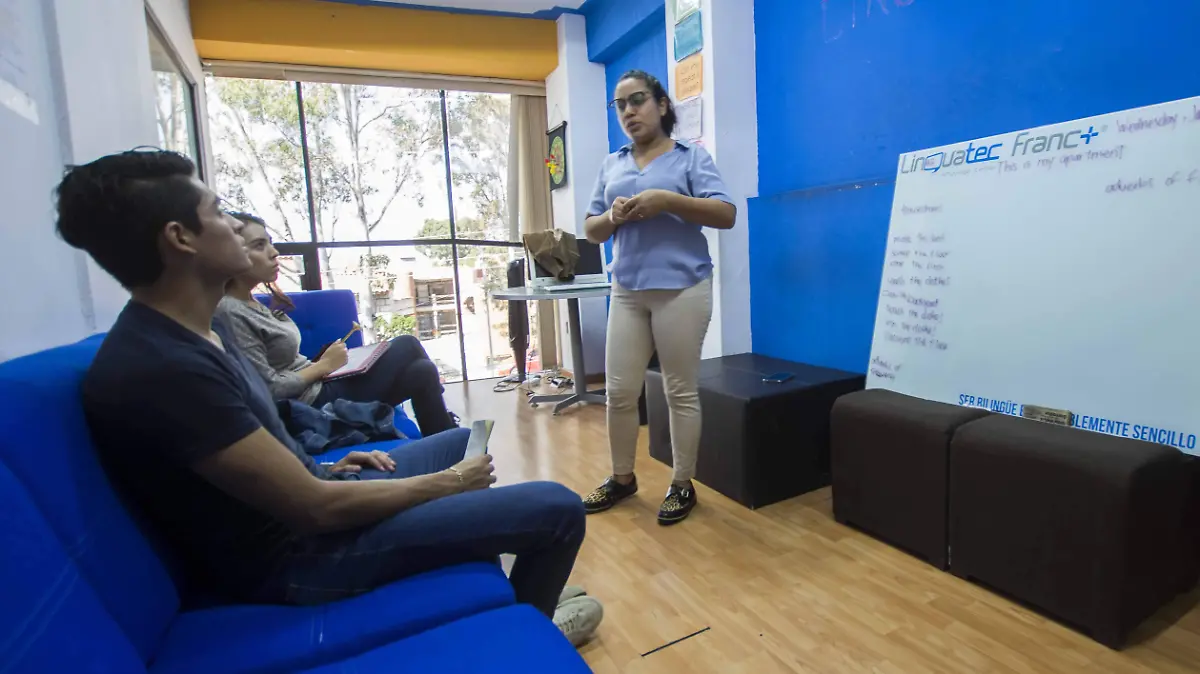 PRACTICAR UN NUEVO IDIOMA