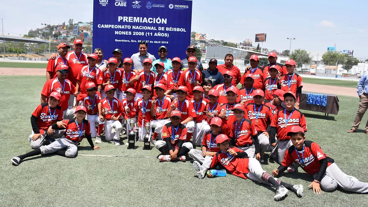 LOS CAMPEONES