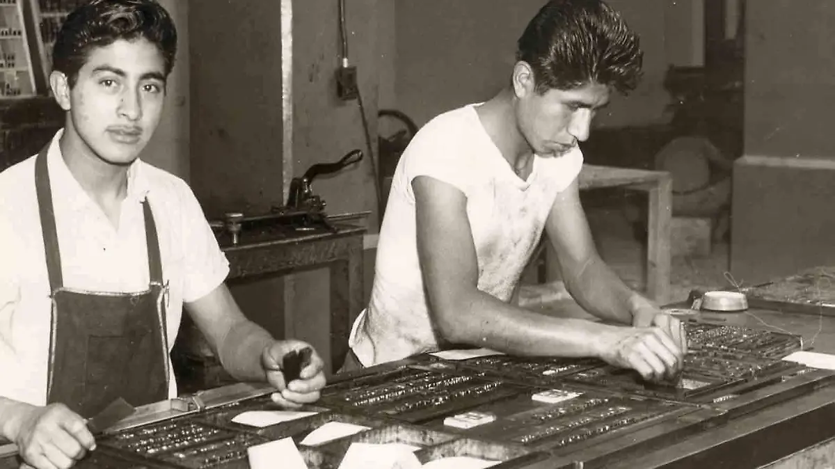 Trabajadores del departamento de formación