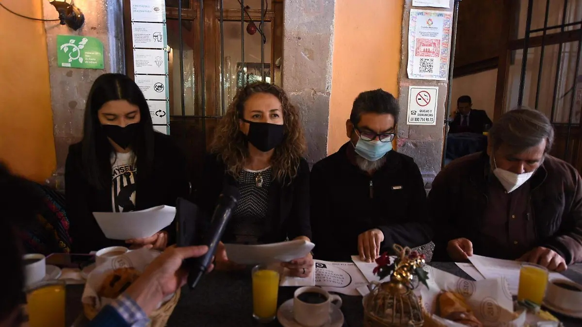 EXIGIERON ACTIVISTAS