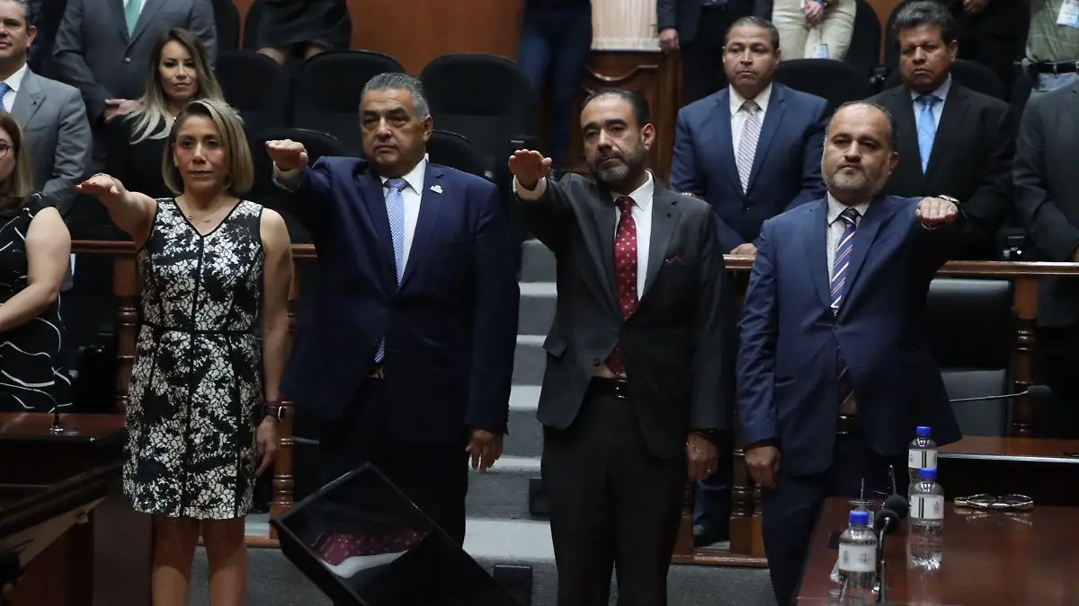 Toma protesta -HA