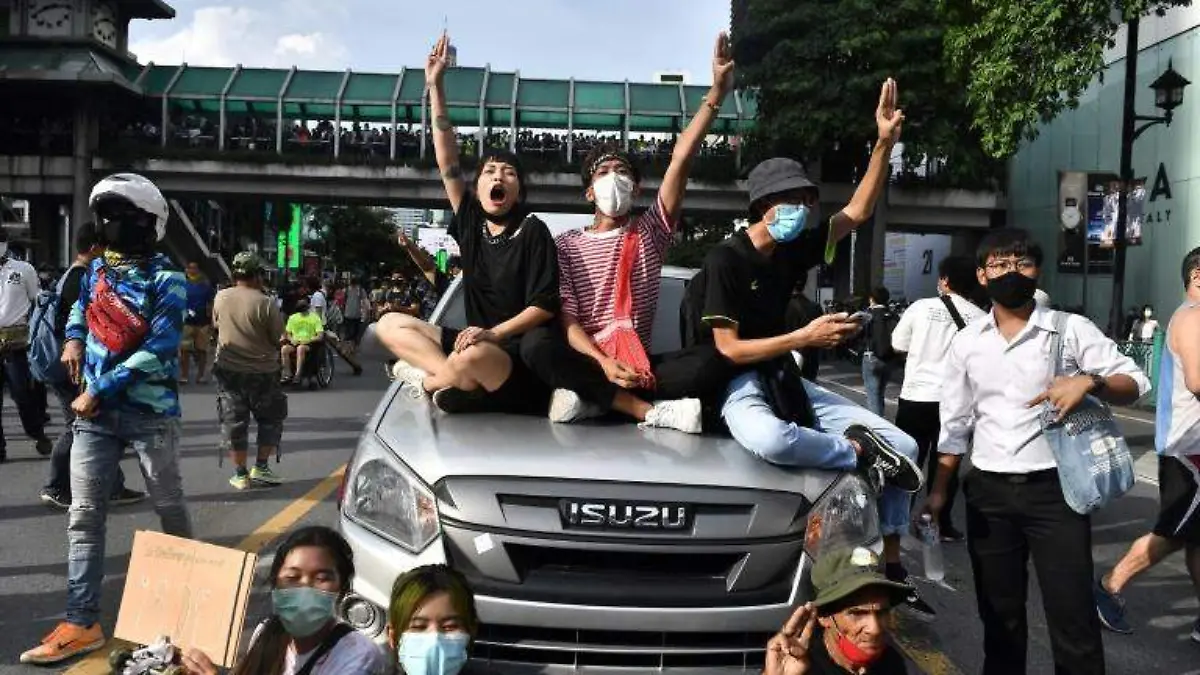 saludo manifestaciones Tailandia - AFP