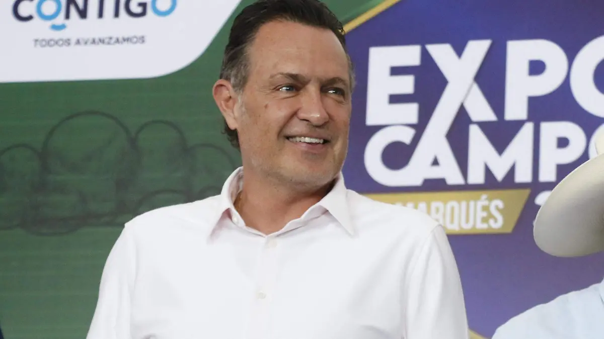 MAURICIO