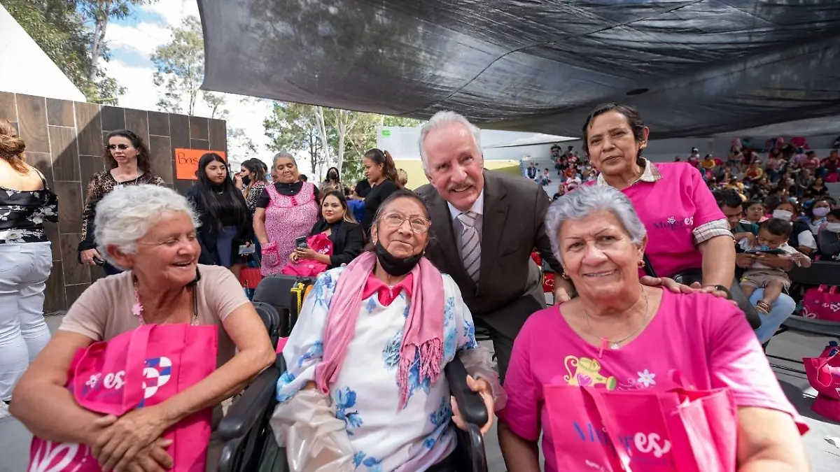 Mujeres Vega Carriles