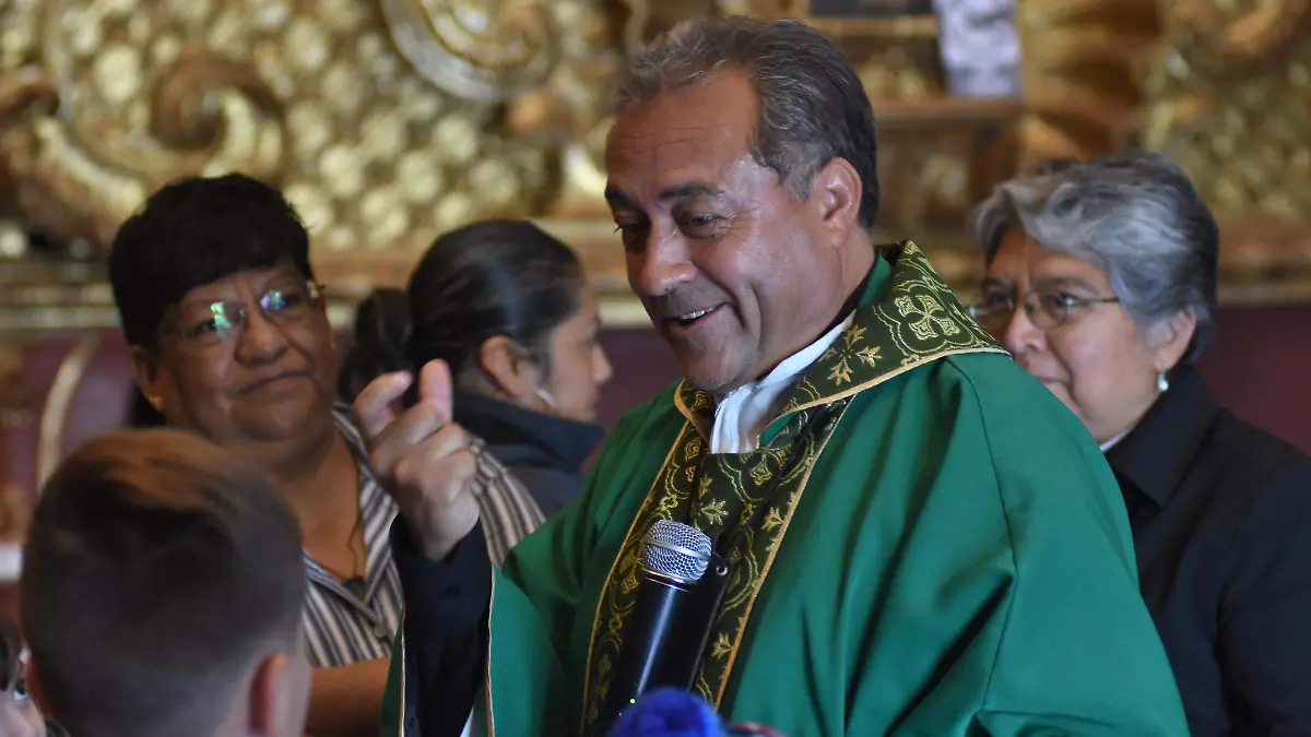 DEBEN ESTAR PENDIENTES