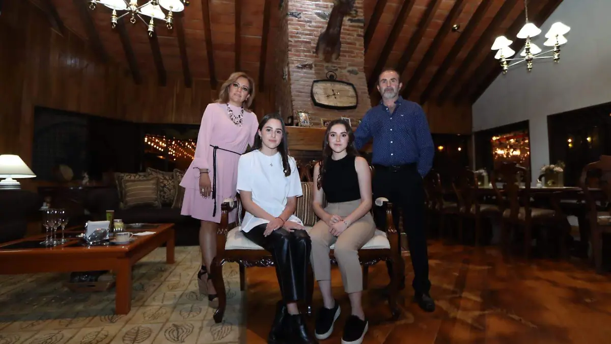 Ana Claudia Altamirano Chávez 