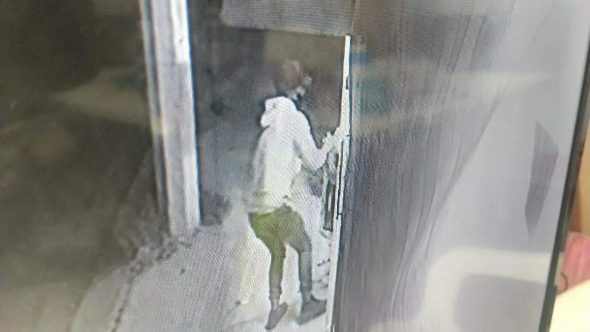 2a76effa-de72-4200-9aa1-1d670834e938