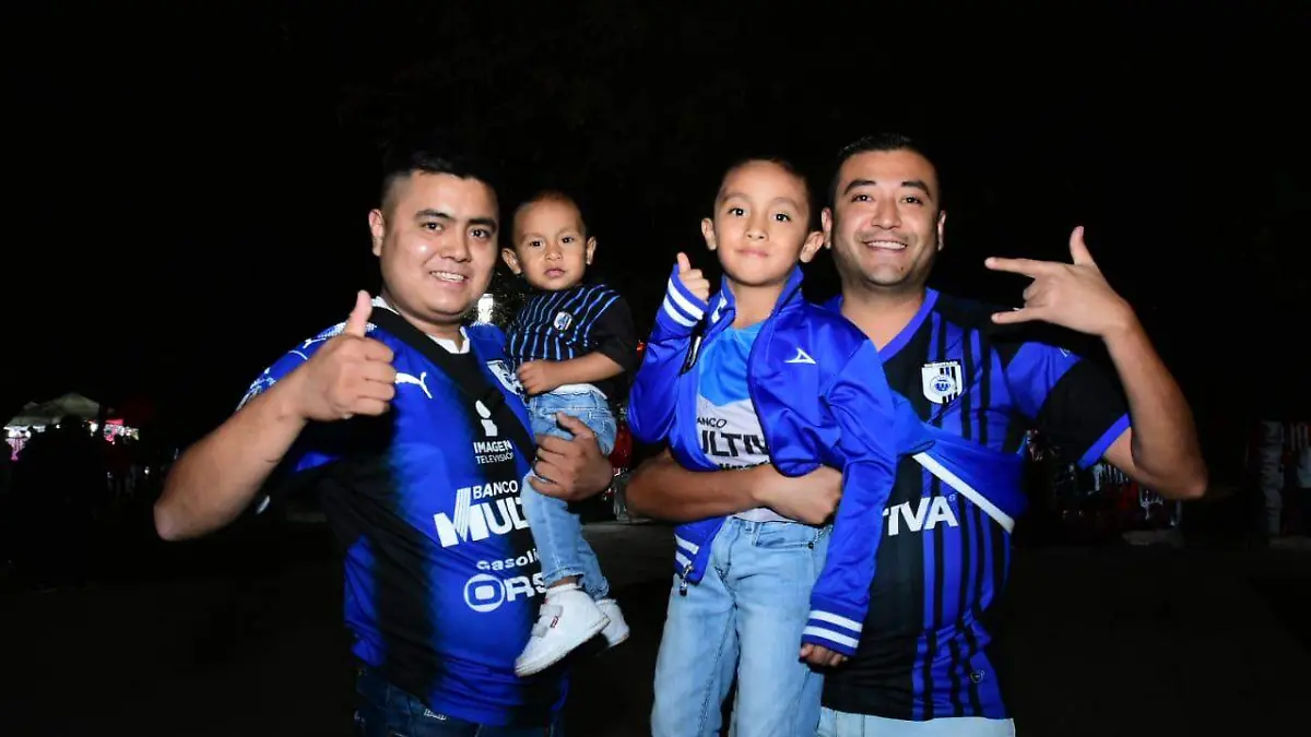 Image 2019-11-27 at 7.59.05 PM