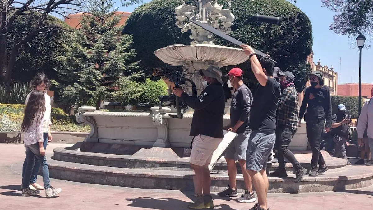 Las rutas de la vida, una producción de TV Azteca