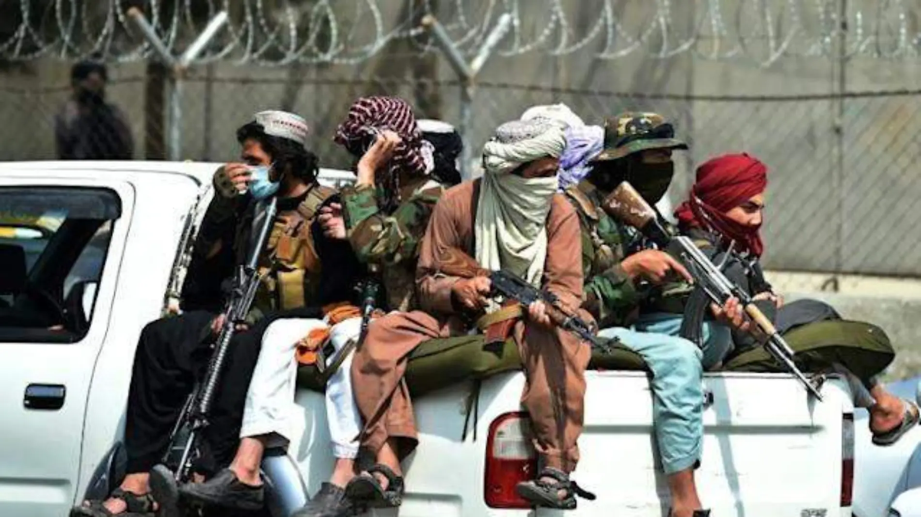 Talibanes-AFP